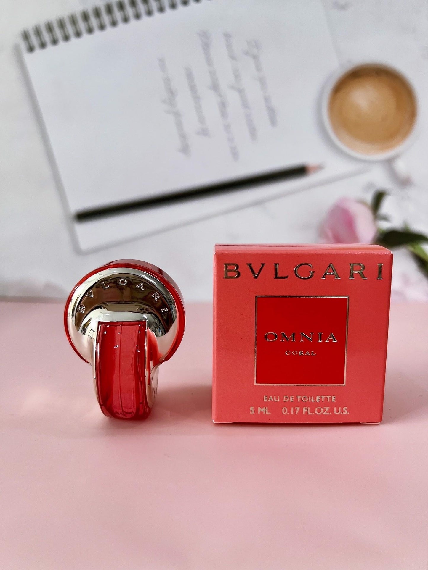 ✨ Bvlgari Omnia Coral EDT 5ML Miniature A vibrant luxury mini perfume with fruity-floral freshness, elegant coral-inspired packaging and travel-friendly collectible design 💖